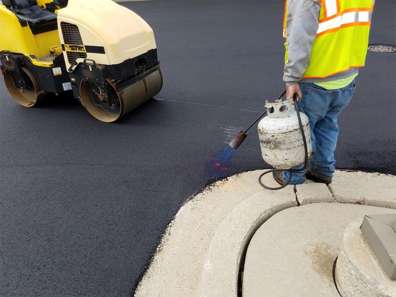 Who Does Asphalt Service