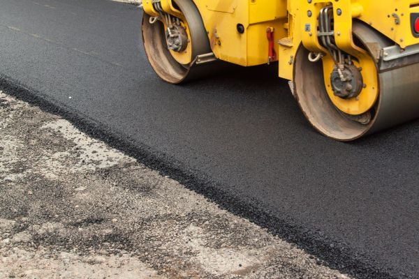 Driveway Asphalt Paving in Columbia