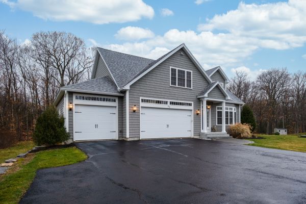 Driveway Asphalt Replacement in Columbia